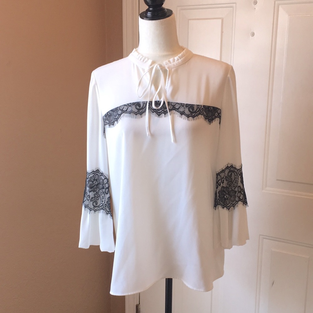 Stunning NWOT Karl Lagerfeld off white blouse size medium
